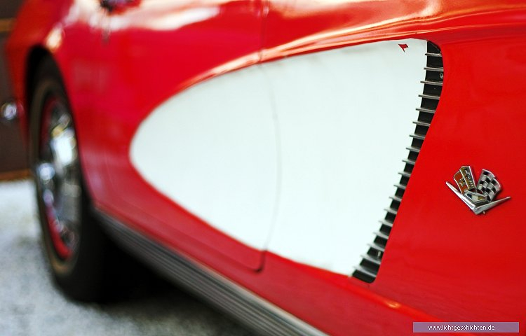 photo auto corvette rot technikmuseum 