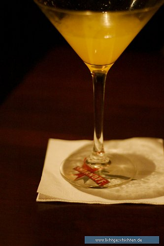photo cocktail gelb prozentiges genuss 